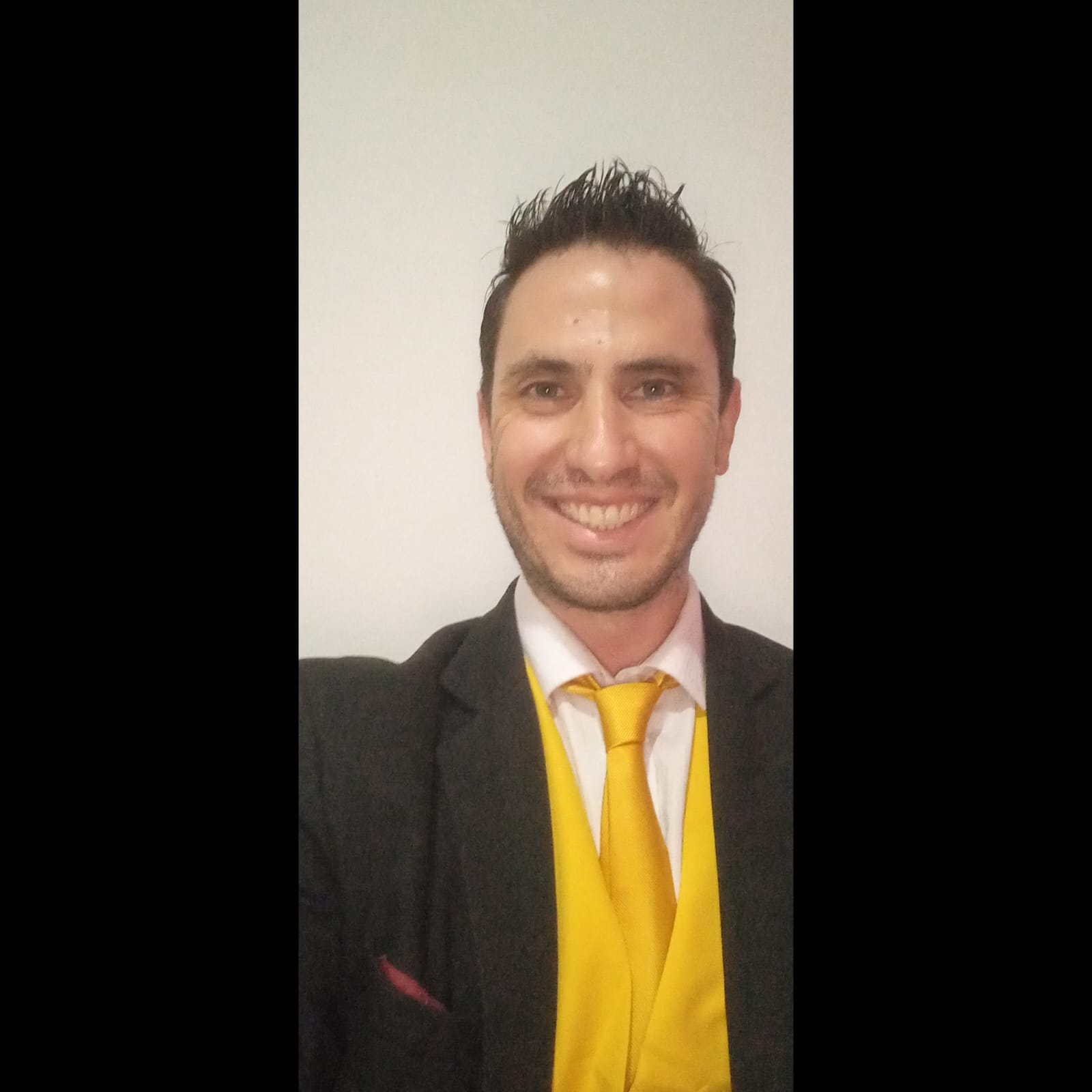 EUGENIO OLMOS