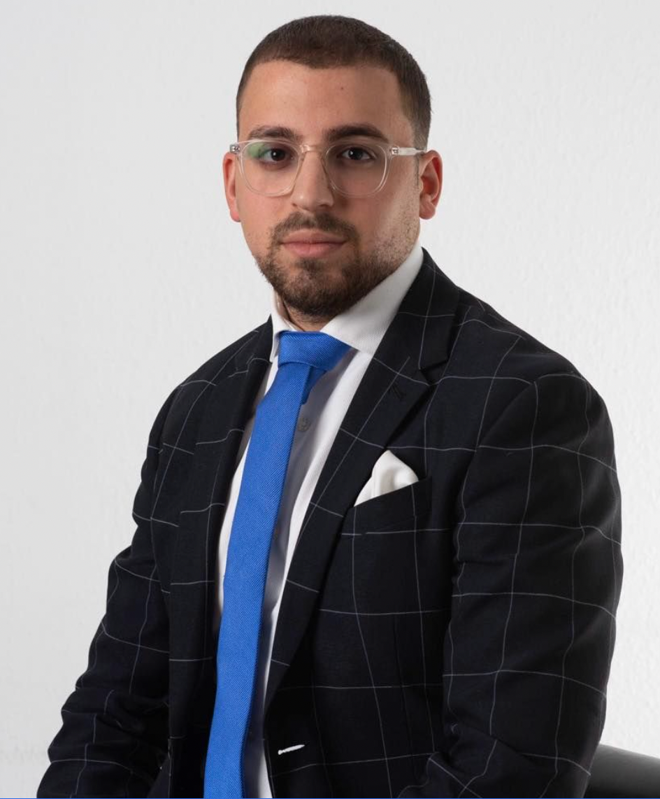 Jaron Sarikov
