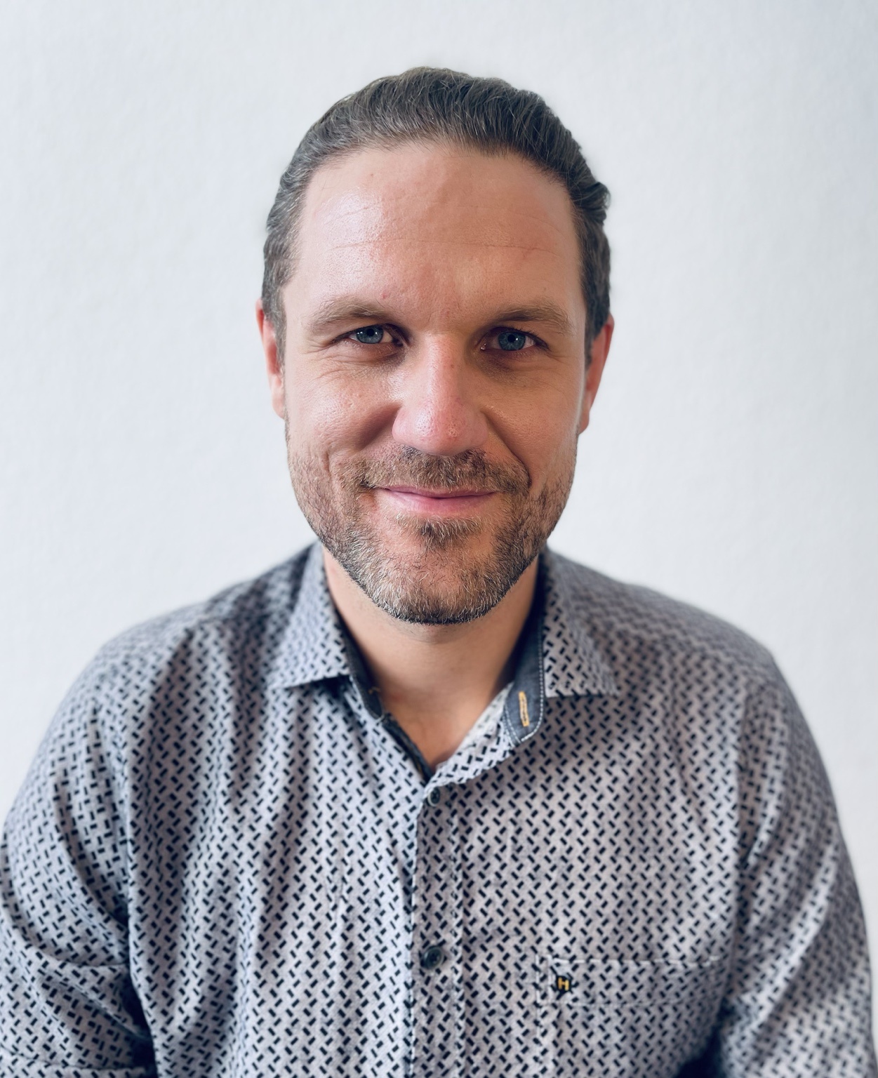 Tobias Feld